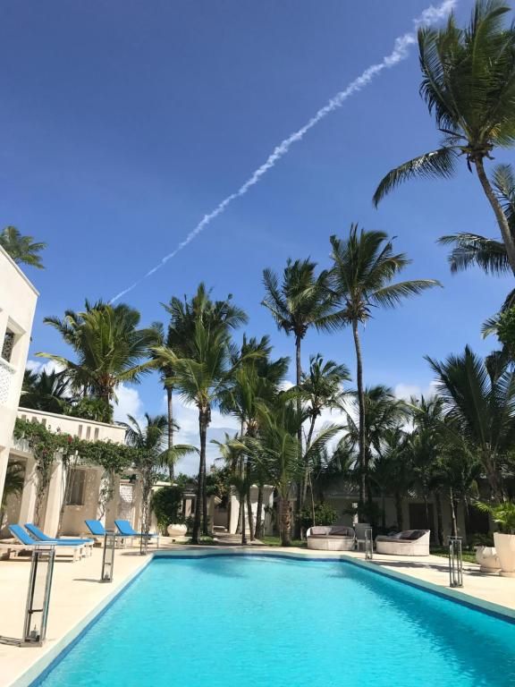 The Villa Luxury Suites Hote